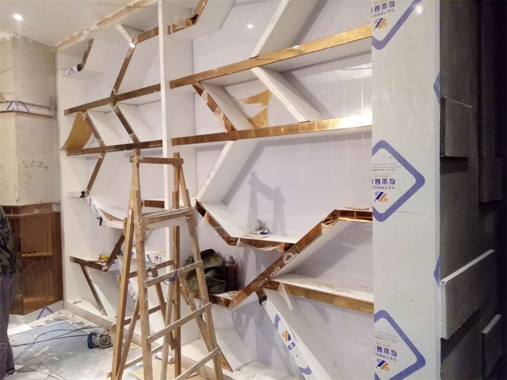 四川酒吧施工现场