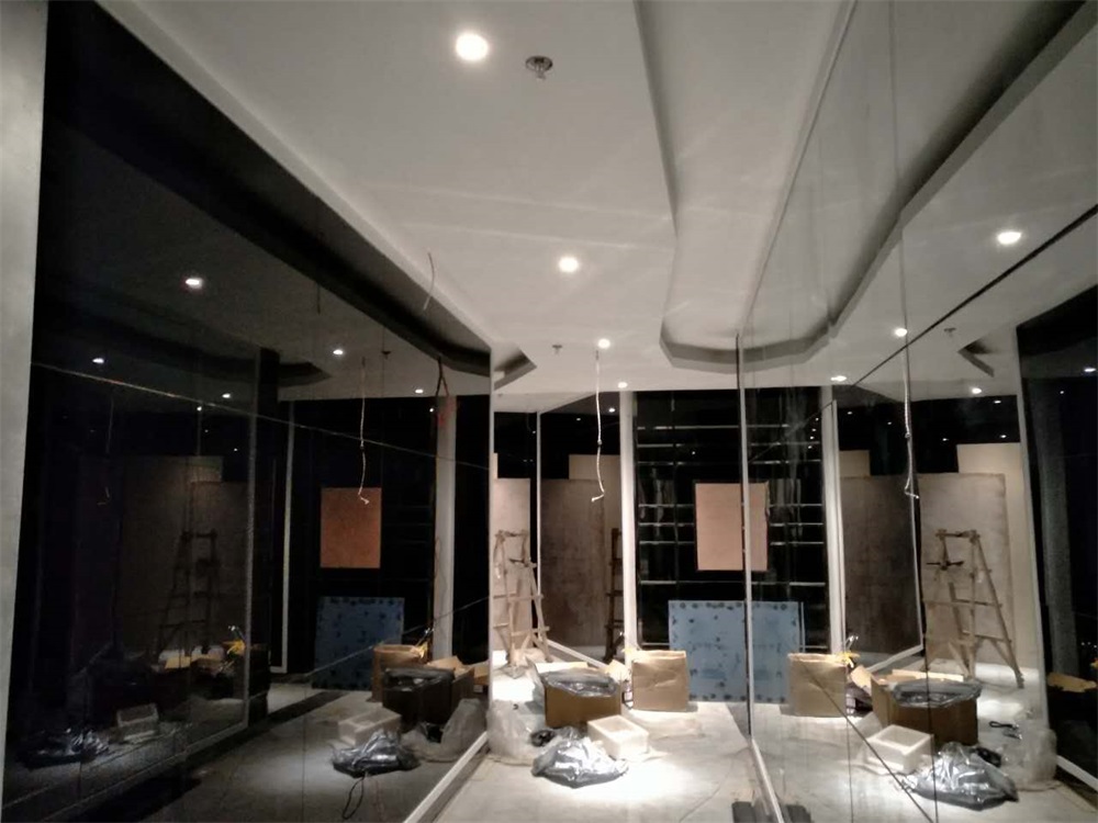 甘肃酒泉MUSE嘉年华酒吧装修