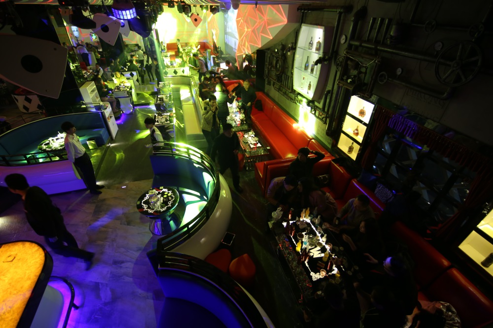 MIKONG BAR 迷空酒吧装修