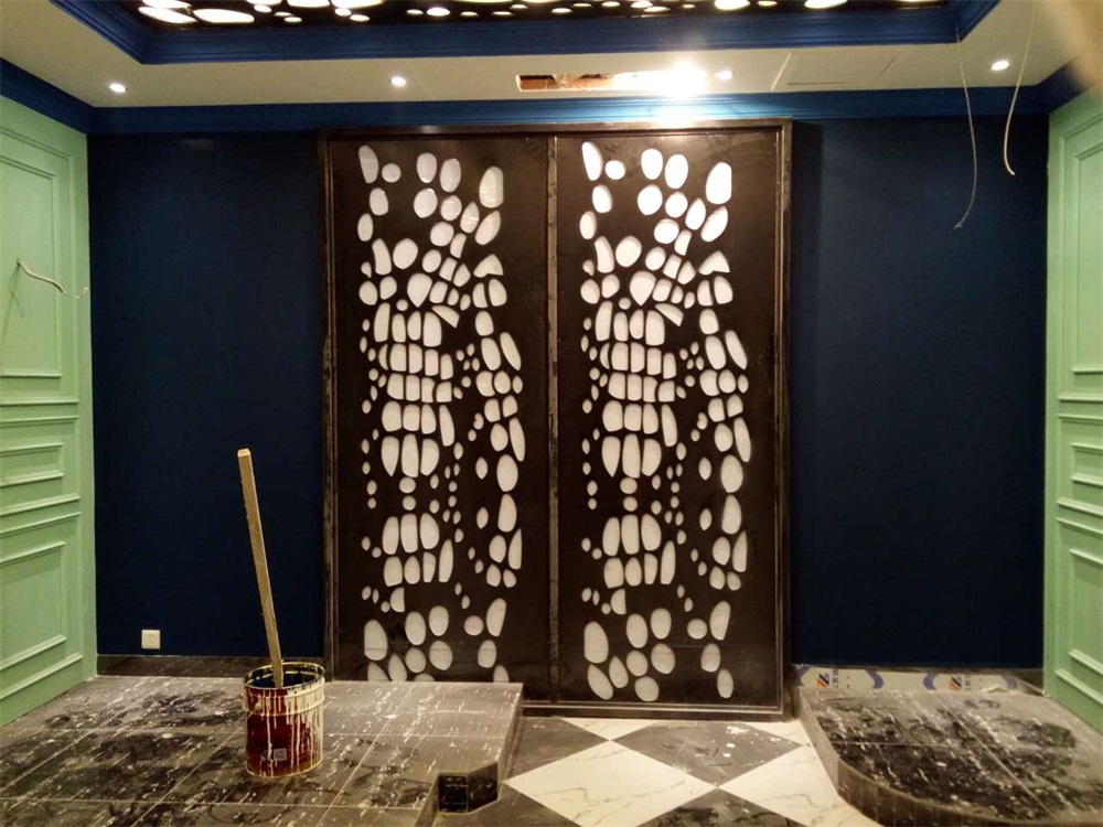 四川酒吧施工现场