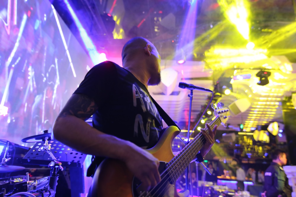 MIKONG BAR 迷空酒吧装修