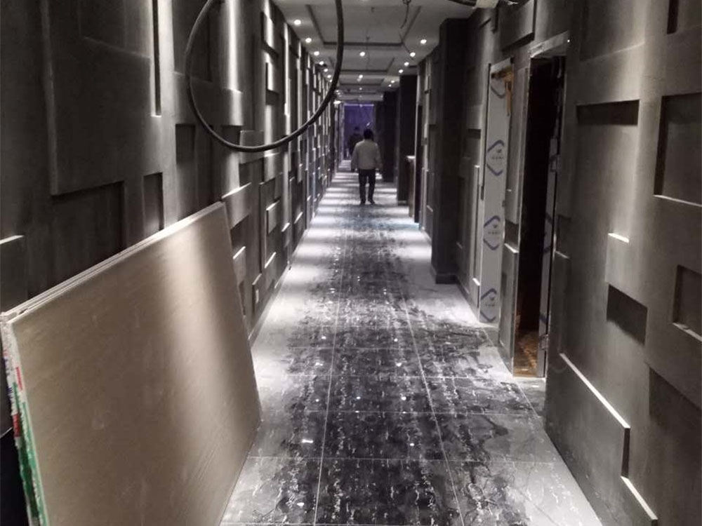 四川酒吧施工现场